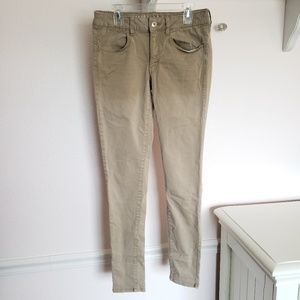 American Eagle Outfitters Khaki Skinny Jeans